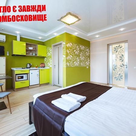 Guest House "Golden Gate 911 " Kijów Zewnętrze zdjęcie