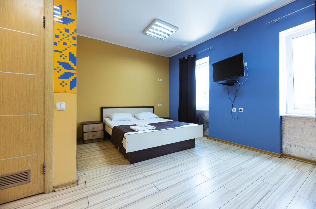 Guest House "Golden Gate 911 " Kijów Zewnętrze zdjęcie