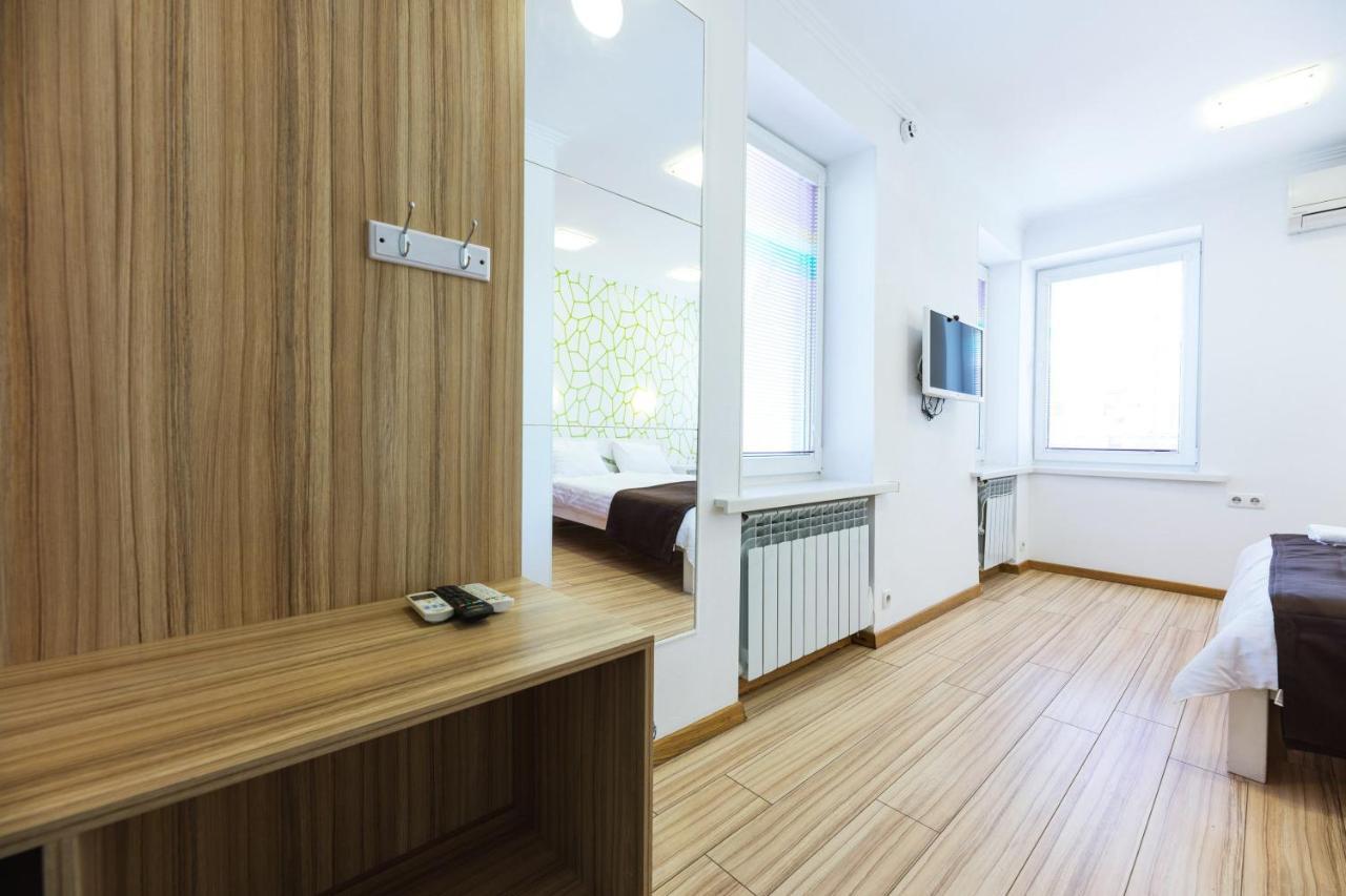 Guest House "Golden Gate 911 " Kijów Zewnętrze zdjęcie