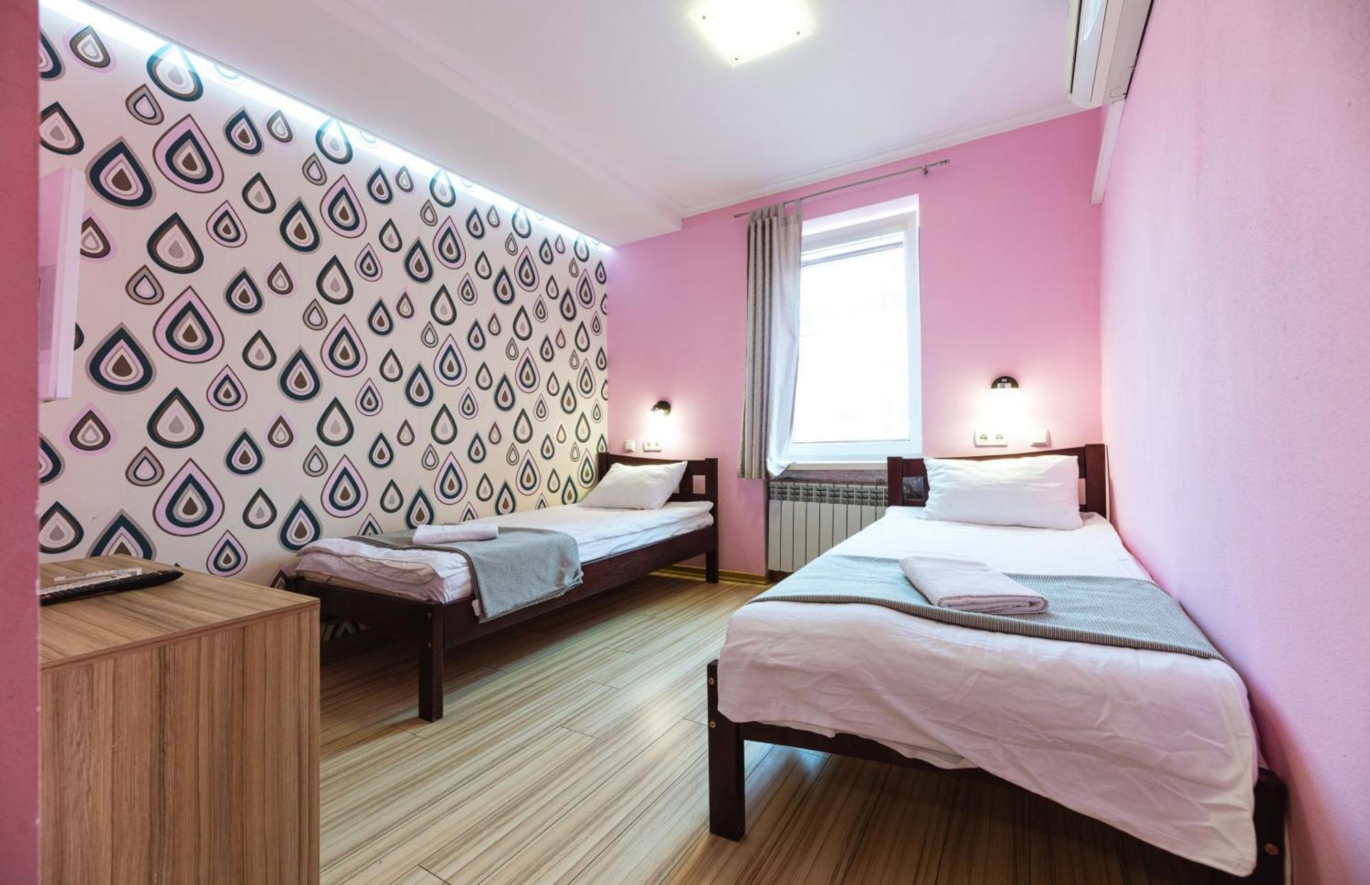 Guest House "Golden Gate 911 " Kijów Zewnętrze zdjęcie