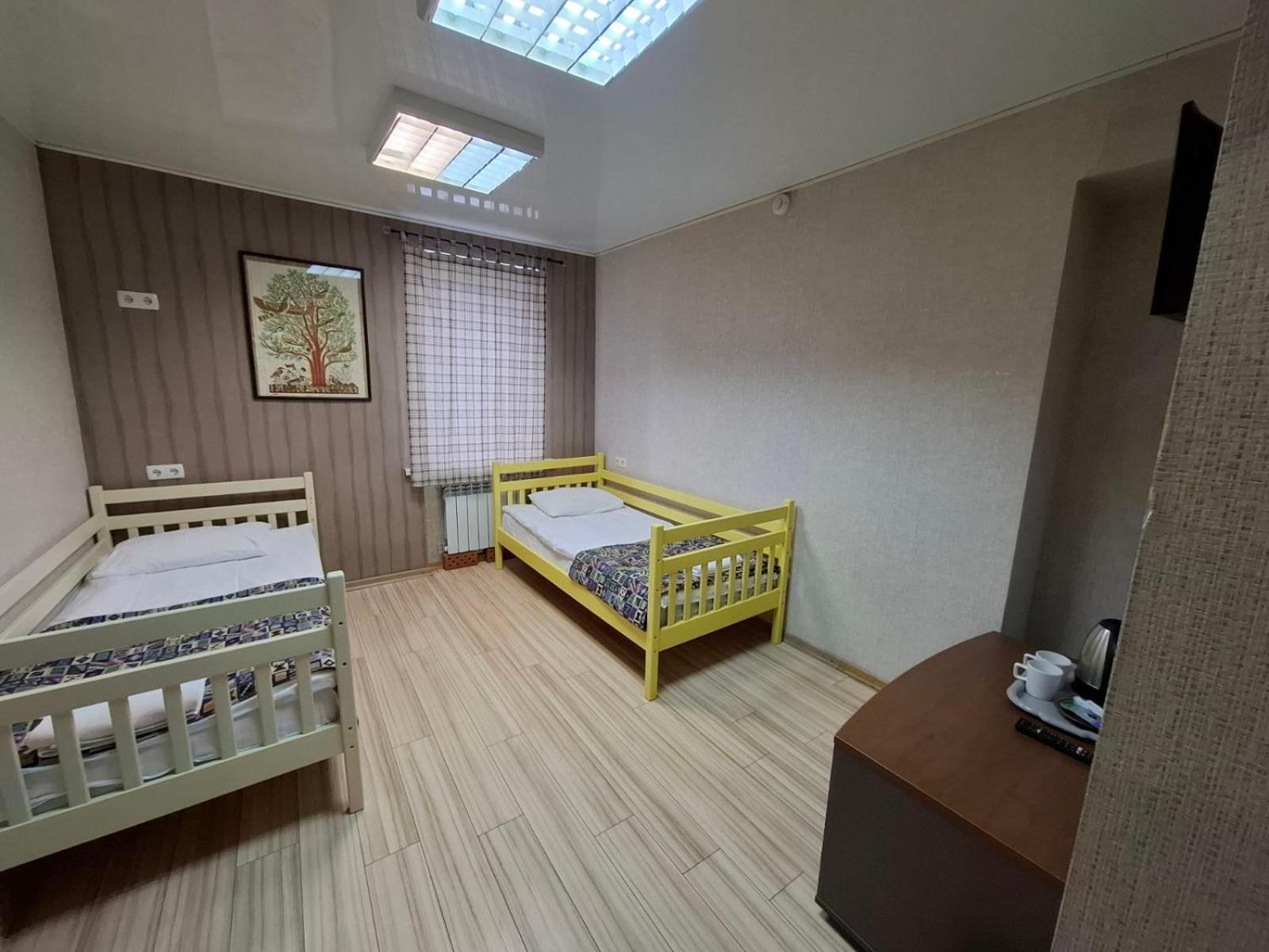 Guest House "Golden Gate 911 " Kijów Zewnętrze zdjęcie