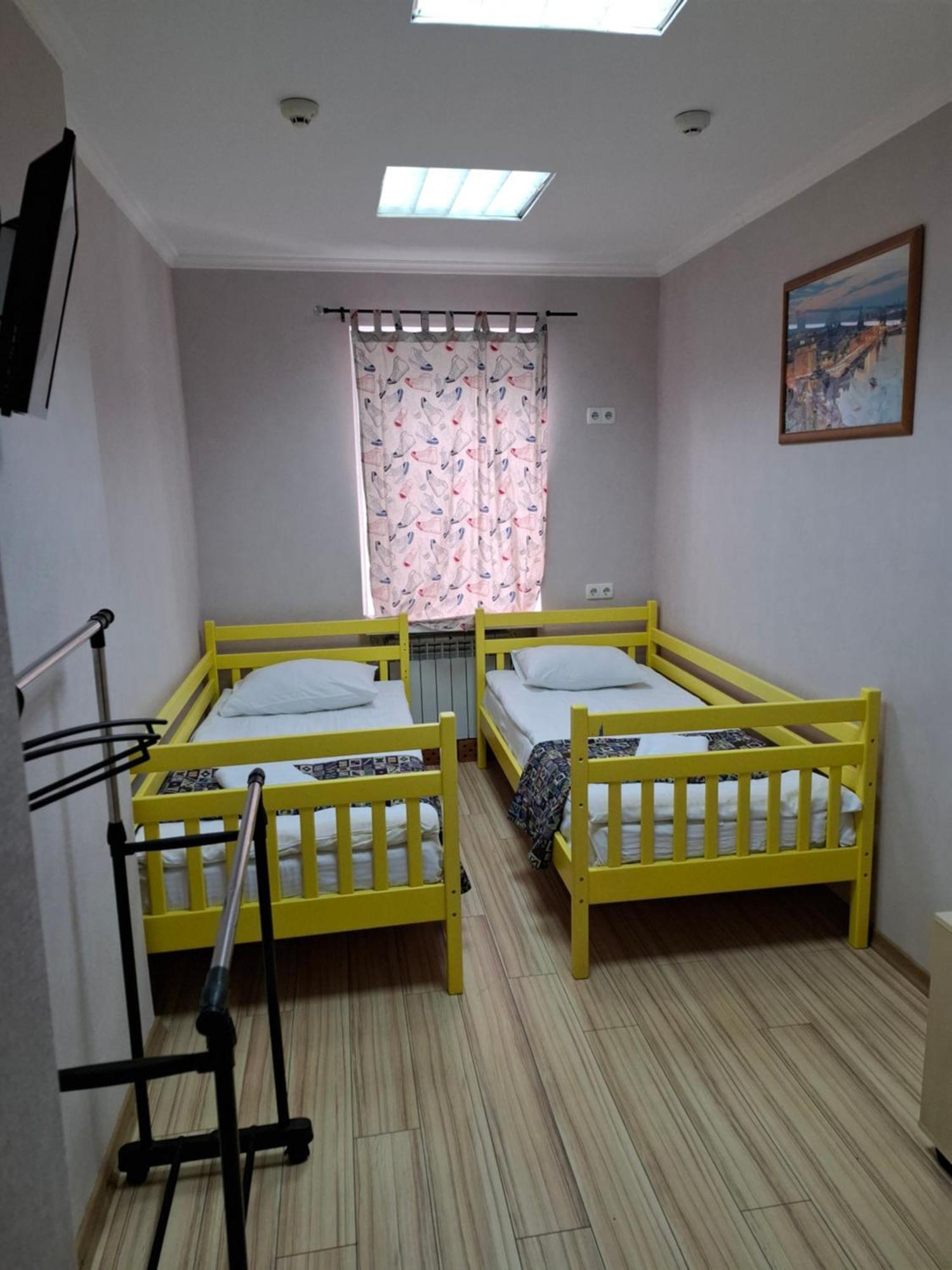 Guest House "Golden Gate 911 " Kijów Zewnętrze zdjęcie